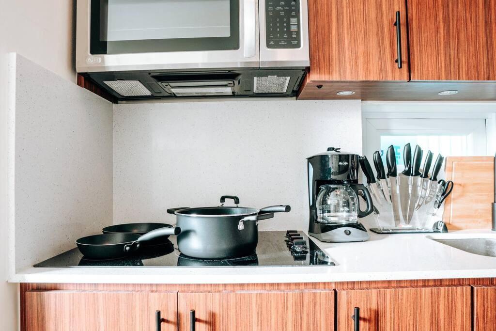 Comfy & Bright Apt @ Calle Loiza - Walk To Beach / Calle Loiza Abajo -N Apartment San Juan Ngoại thất bức ảnh